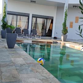 VILLA ÉKÉ Baguida plage, hotel u gradu Baguida