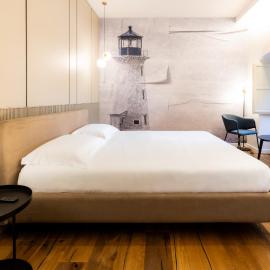 KT exclusive hotel, хотел в Каляри