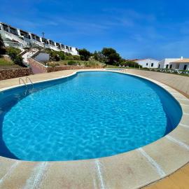 Relax in Arenal d Castell apartamento con piscinas
