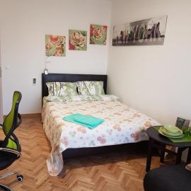 Comfortable Room in The City Centre, hotel in Varna City