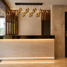 Silvotel Vijaynagar By Bizzgrow Hotels, hotel in Indore