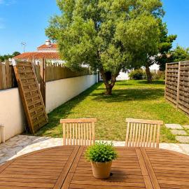 BA000-001 Maison cosy avec jardin - Plage à 800 m et commerces à pied - Barbâtre, hotell sihtkohas Barbâtre