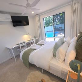 Luxury Private Pool House Near Mooloolaba, hotel v destinácii Mountain Creek