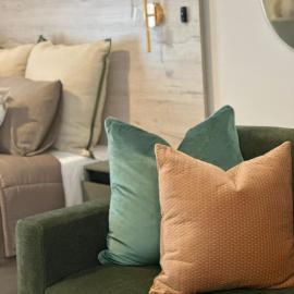 Eva Luxe Lofts H402