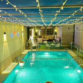 شاليه لمسة خيال Lamsat khayal, hotel in Maḩaţţat Muḩīţ