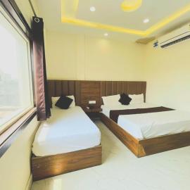 Hotel Shaurya - 300 Meters - Near Golden Temple, hotel in Amritsar