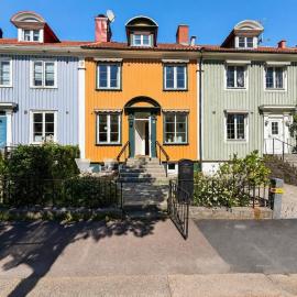 4 Bedroom Townhouse Near Liseberg With Free Parking For Families And Companies