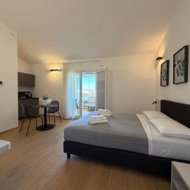 Mediterranea Apartments Sunrise