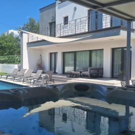 Villa Piante - Pool, Whirlpool, hótel í Pribetici