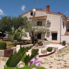 Apartments Roza