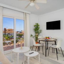 El Faro Hideaway by Lica Homes