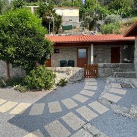Casa da Laranjeira, hotel di Anissó