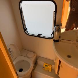 Karavan Hrdlička, hotelli Čímissä