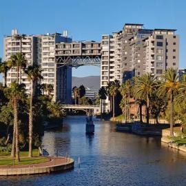 AA Knightsbridge Luxury Apartments, hotel in Cape Town