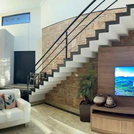 Casa Ampla com ar wi fi prox Thermas Carrara