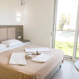 Rasi Luxury Apartments, hotel u Ulconju