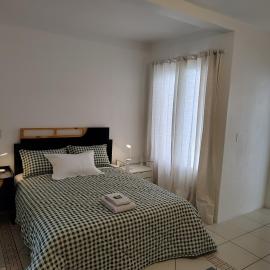 Apto com garagem - Localização estratégica - Próx BR 116 e RS 239, hotel u gradu Genuino Sampaio