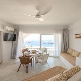 Eagles Nest Mykonos Suites & Apartments - Shared Pool & Jacuzzis