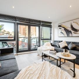 Stylish Leeds City Centre Retreat Sleeps 8, hotell i Central Station