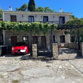 Penny Villa in Milies