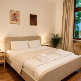Monkeyfox Apartment