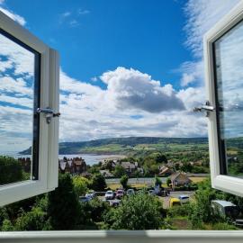 'Seafield View' coastal views, parking, garden