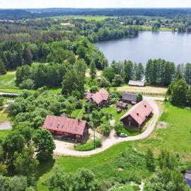 Sunny Beaver B&B, hotell i Trakai