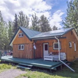 Takhini Homestead Next to the Eclipse Hotsprings, hotel vo Whitehorse