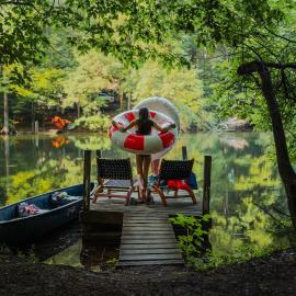 Waterfront A Frame with Dock Canoe Kayaks Family, Hotel in Rockbridge