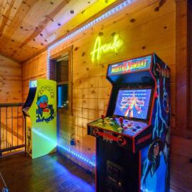 Broken Bow Getaway Game Room Hot Tub, hotel in Broken Bow