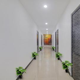 OYO 93463 Alwal Residency