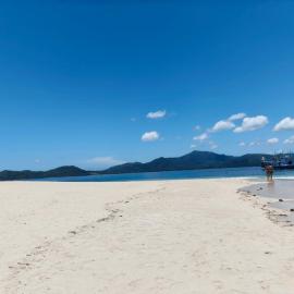 Inday-in Guest House Daracotan Island El Nido, מלון בDarocotan Island