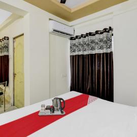 Hotel O AP Royal Rooms