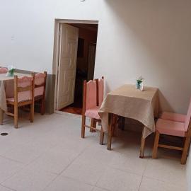 Abril Hostel、Mollepataのホテル