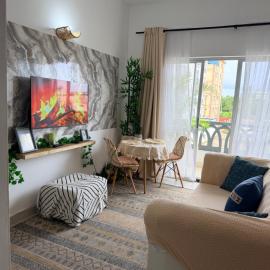 SeaEsta studio Shanzu Serena