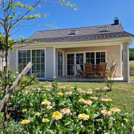 Seventh Heaven Village Glamping, Hotel in Rogašovci