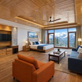 LN Grand Premium & Luxury Suites, Manali, hotel Manāliban