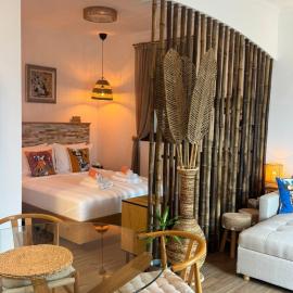 Avra Guesthouse