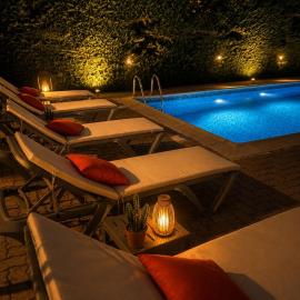 Hotel Cayrons Vence & St Paul de Vence, hotel u gradu Vans