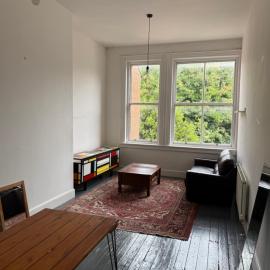 리즈에 위치한 호텔 Spacious 1 bedroom flat, fantastic Leeds location