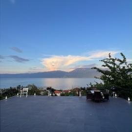 Vila 4 Stinet