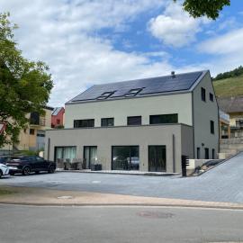 Hedwig und Paul, hotel u gradu 'Mehring'