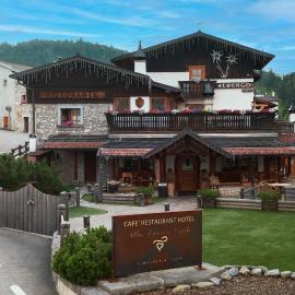 Alla Frasca Verde, Hotel in Lauco