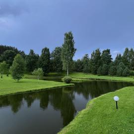 Välgi Puhkepesa, hotel Välgi városában
