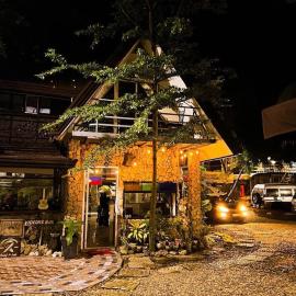 Batac में, होटल Sikatel Hotel