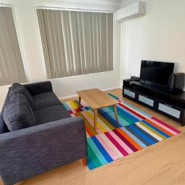 Brand New Private 2BedRoom Guest House Near Airport & CBD, hotel em Perth