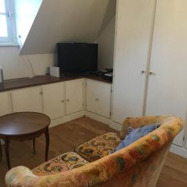 Spacious and comfortable home near beaches