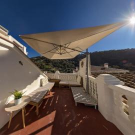 Sayalonga Studio | Terrace & Fast WiFi