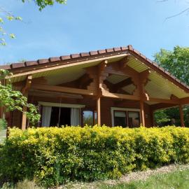Chalet le Chal'Heureux, hotel u gradu 'Mauroux'