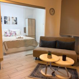 Studio Apartment Royal